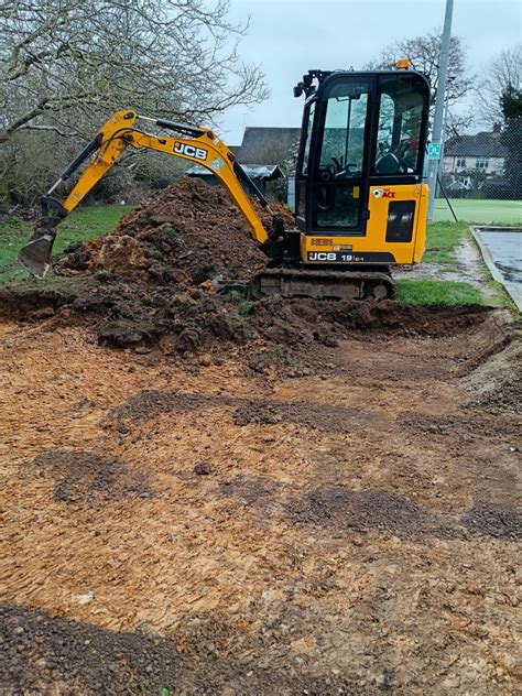 mini digger hire chelmsford essex|brandon hire chelmsford.